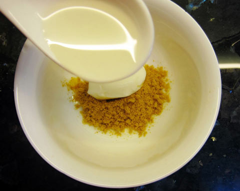 bot-nghe-sua-tuoi-dep-da